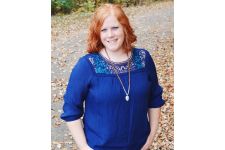 Photo of Amy Gunderson-McNeil Photo of Amy Gunderson-McNeil