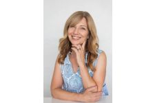 Photo of Carol Manno Photo of Carol Manno