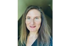 Photo of Carolyn Knutson Photo of Carolyn Knutson